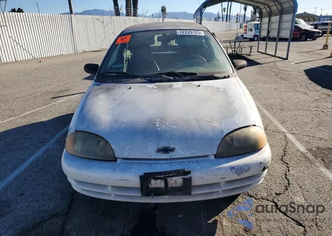 2000 Chevrolet Metro Lsi z USA, uszkodzony, nr VIN 2C1MR2228Y6730952